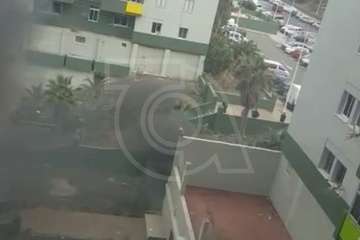 Incendio en el Valle de Jinámar próximo a viviendas/TA.